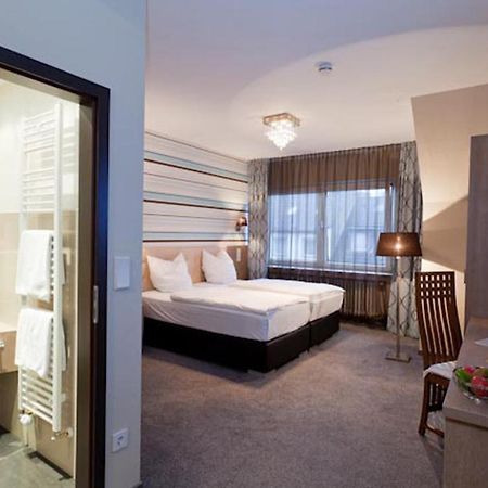 Metropol-Rooms Düsseldorf Exterior foto